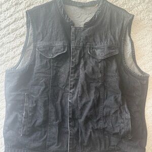 Black Men's Sleeveless Jacket Vest